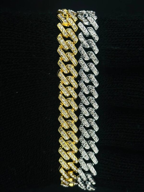 Unisex Cuban Necklace - Trending Necklace For Men And Women, Comes with Its Matching Bracelet - Image 5